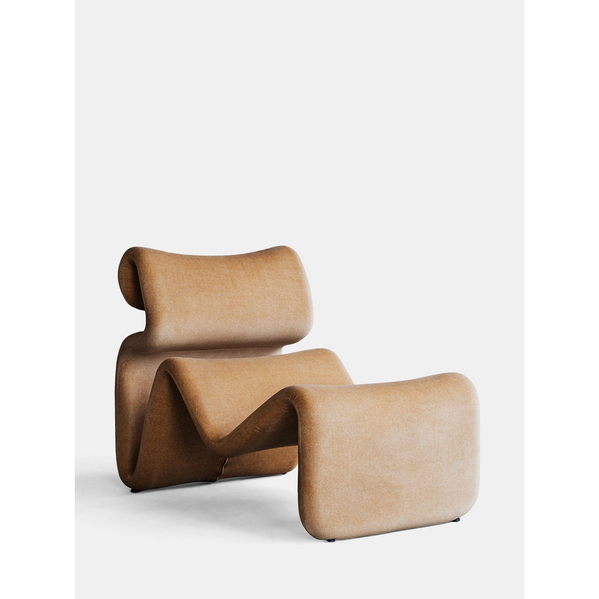 Etcetera Lounge Chair